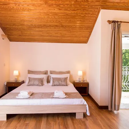 Sol Salle Garitsa Corfu *