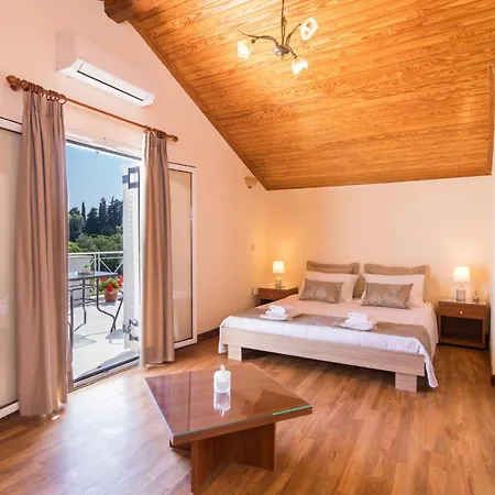 Sol Salle Garitsa Corfu * Anemomylos