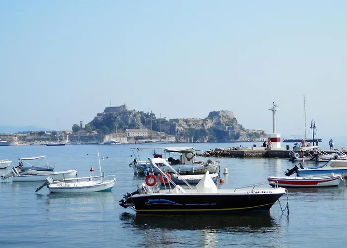 Sol Salle Garitsa Corfu *
